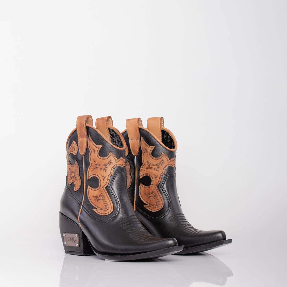 KARA-BLACK-SUELA-B
