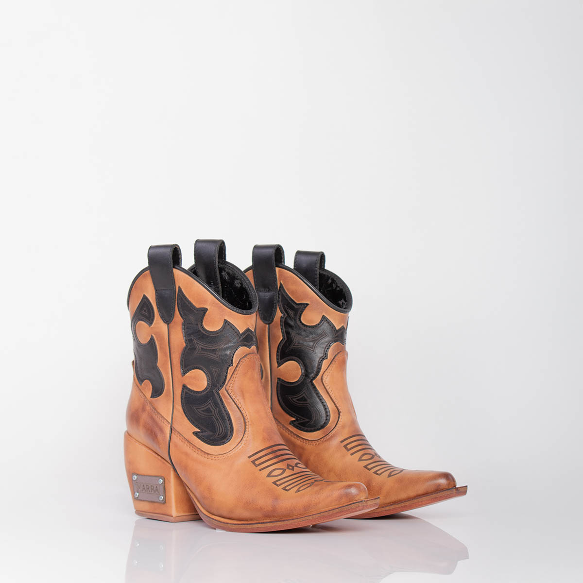 KARA-SUELA-BLACK-B