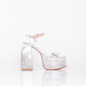 Sandalia Kandal Crock Plata
